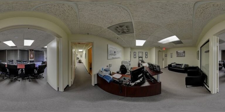 1960 90c360fb31d3 768x384